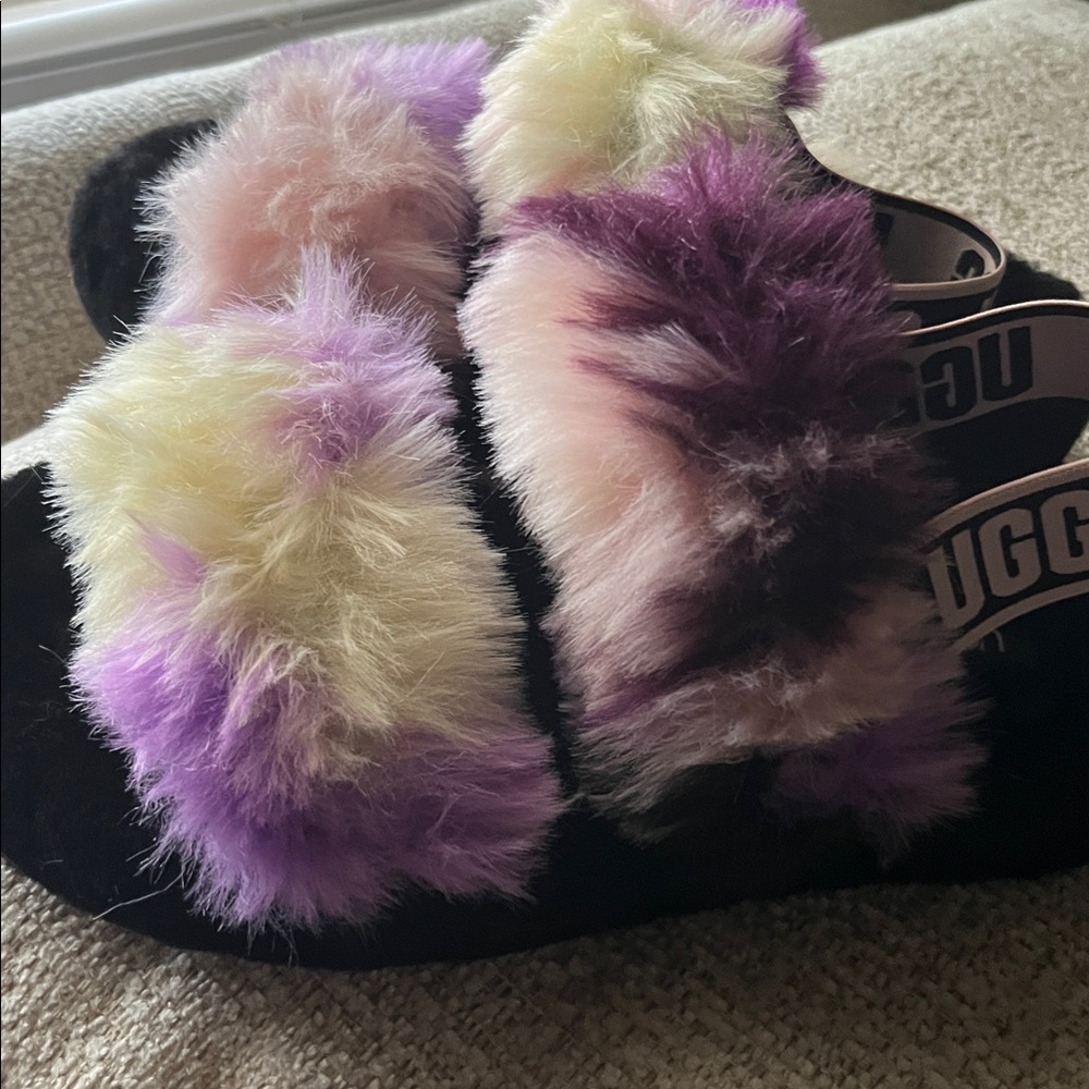 Women's UGG OH YEAH TIE DYE Slippers - Picture 5 of 11